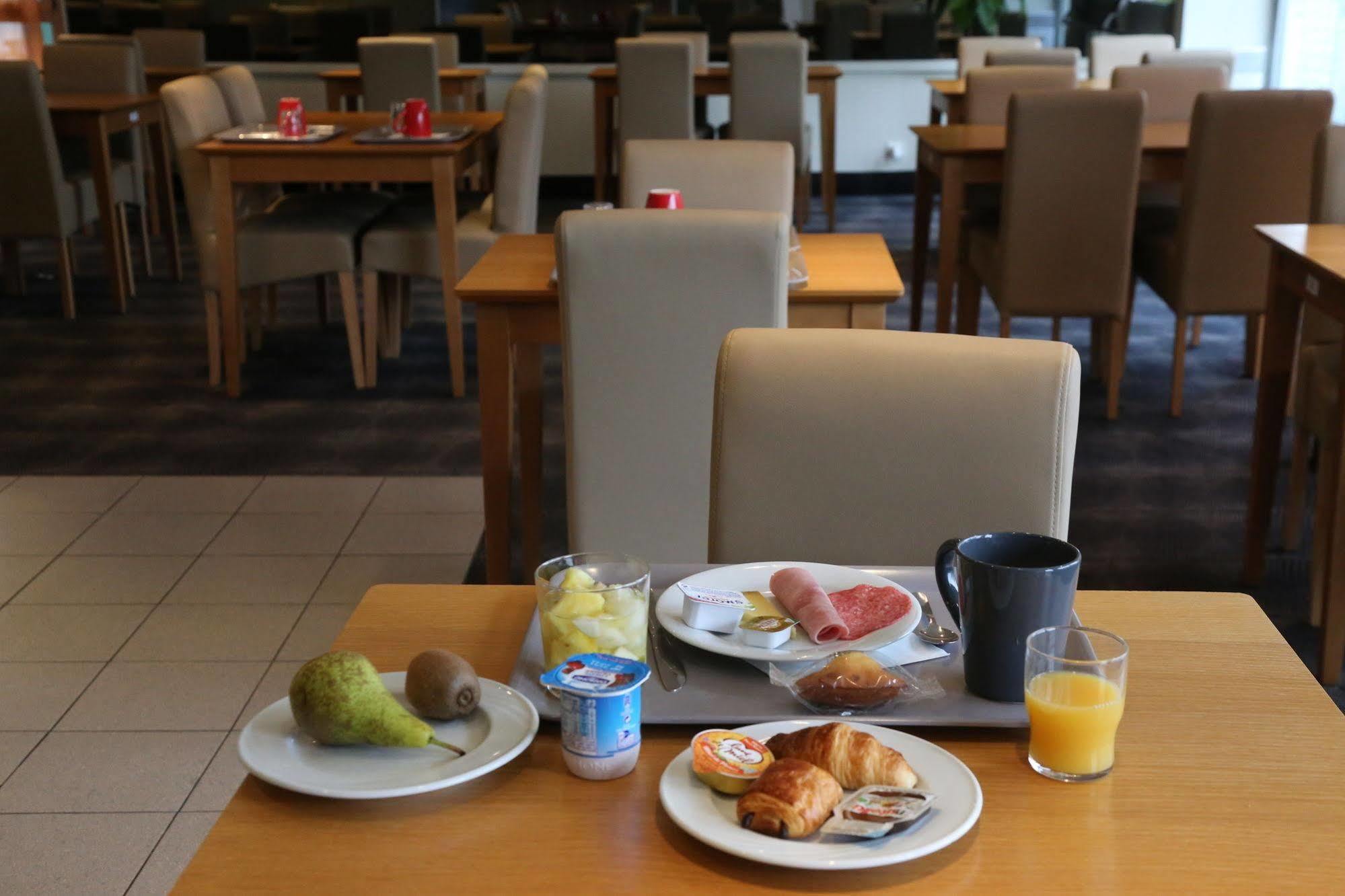 Ibis Styles Orleans Hotel La Chapelle-Saint-Mesmin Exterior photo